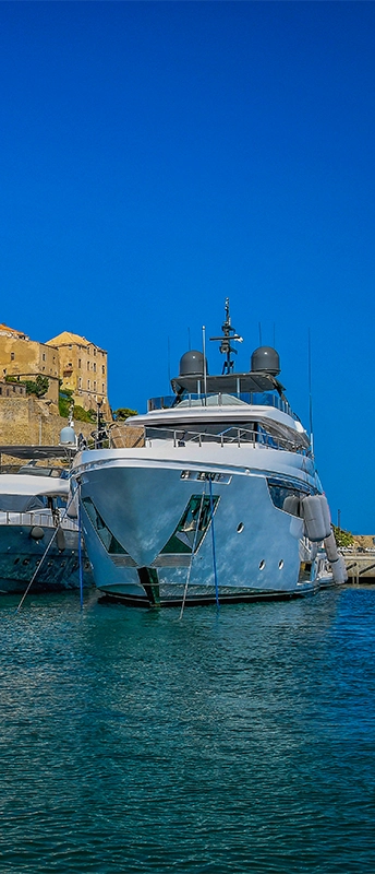 Boot Yachthafen Calvi