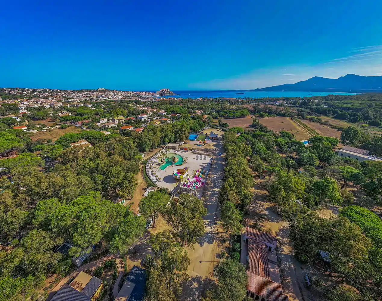 bella vista 3-star campsite close to the sea in calvi