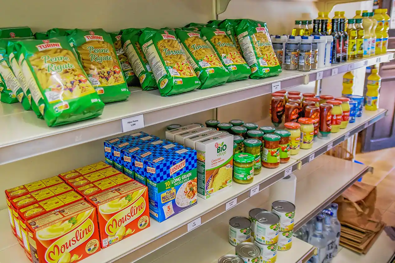 grocery in corsica camping bella vista