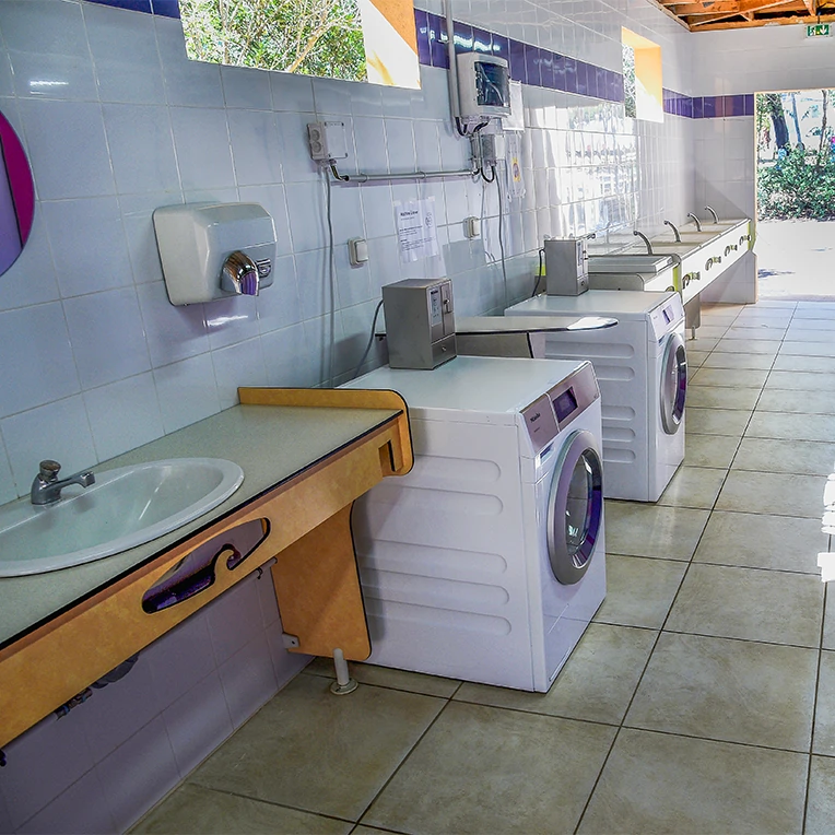 laundromat camping bella vista