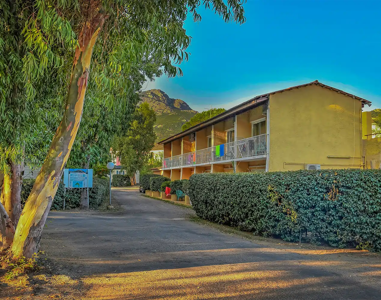 residenz les castors 2 Sterne in einem Appartement am Meer in Calvi